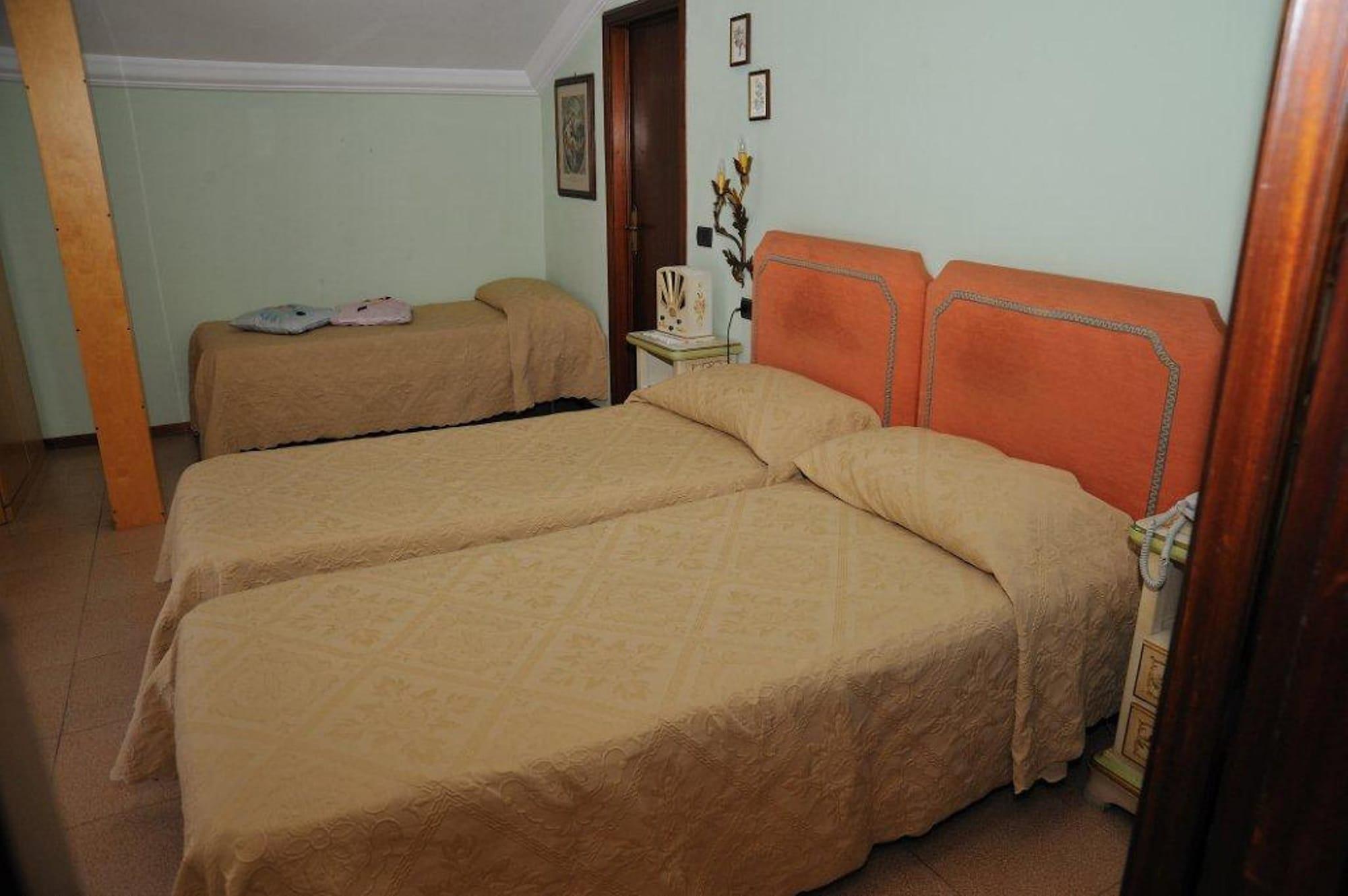 Hotel Savona 몬테카티니테르메 외부 사진