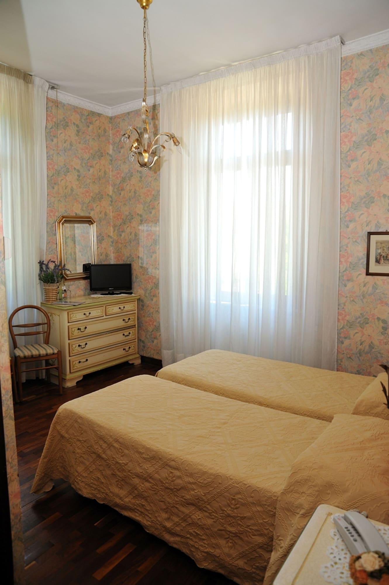 Hotel Savona 몬테카티니테르메 외부 사진