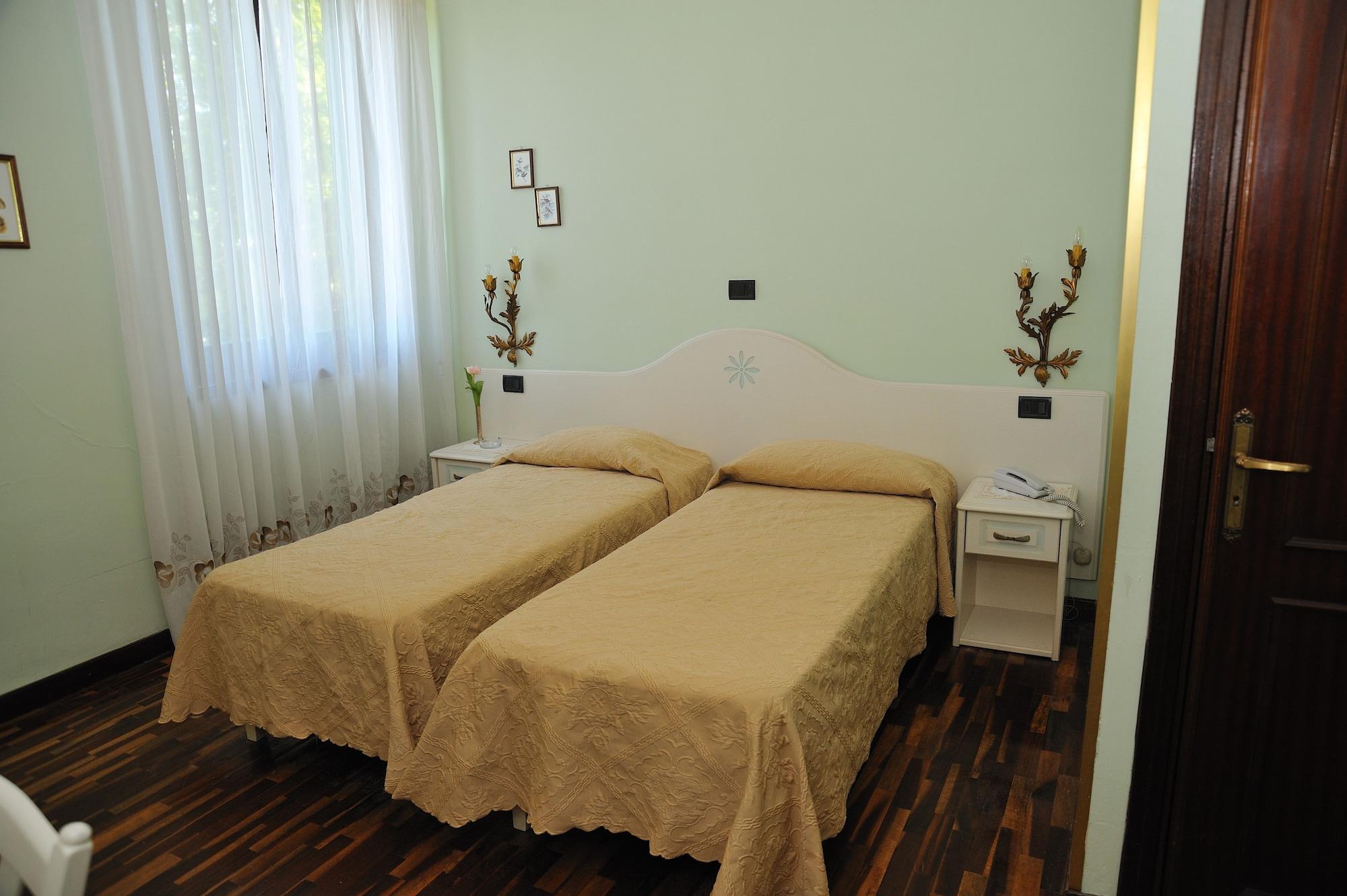Hotel Savona 몬테카티니테르메 외부 사진