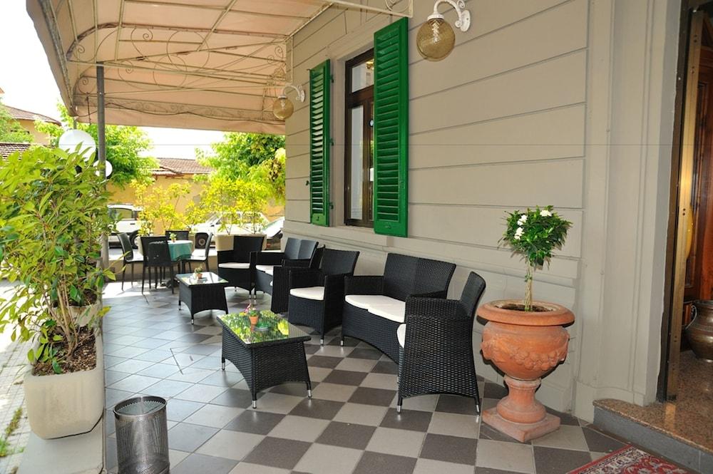 Hotel Savona 몬테카티니테르메 외부 사진